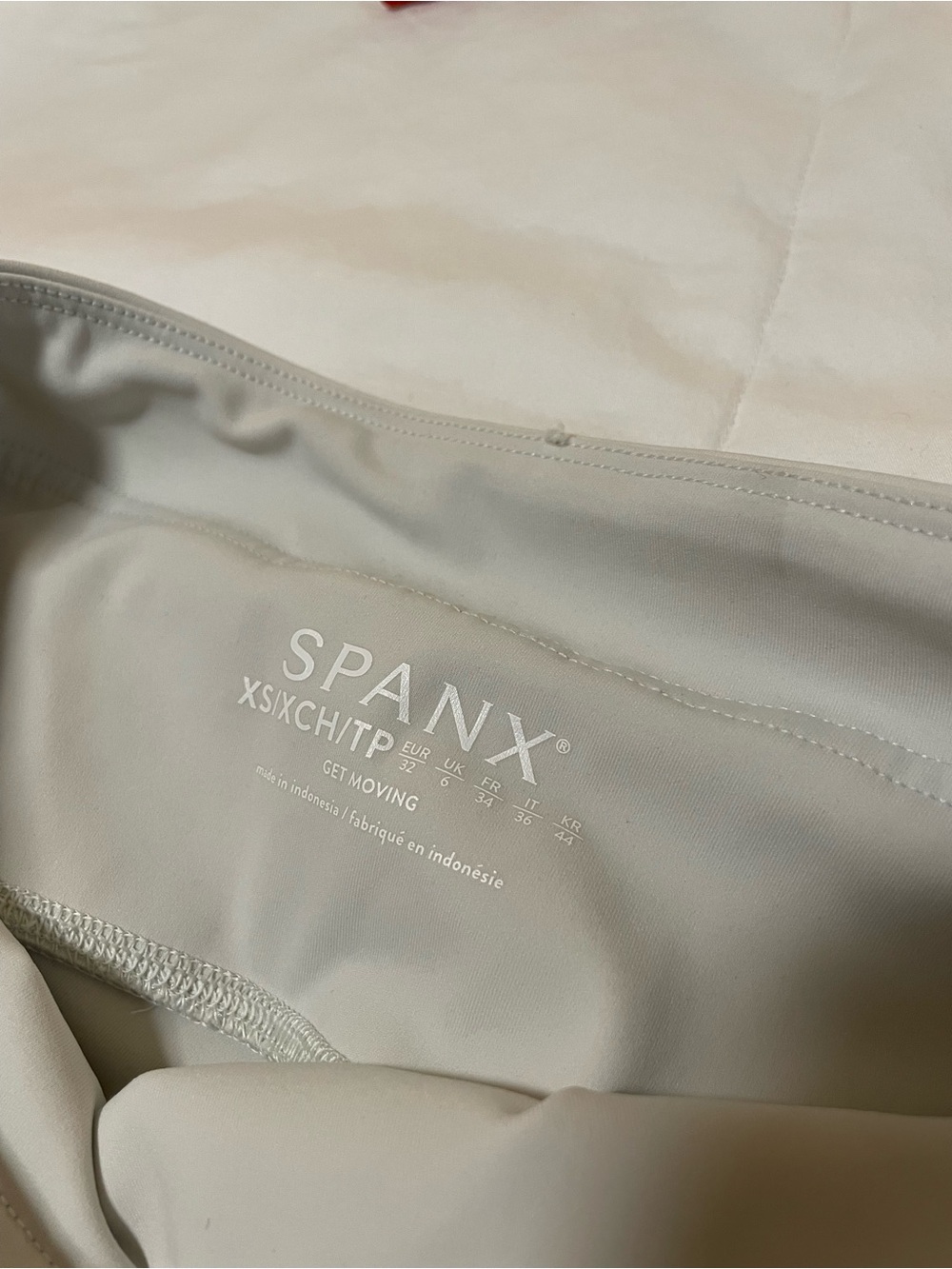 Spanx Yes, Pleats Skort - Pleated Asymmetrical Tennis Skirt Light Grey XS Sporty - Picture 4 of 4